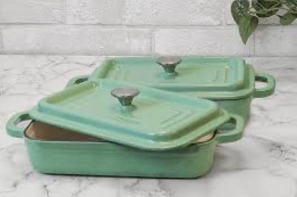 SUVIE GREEN ENAMELED CAST IRON CASSEROLE DISHES W/LIDS EUC